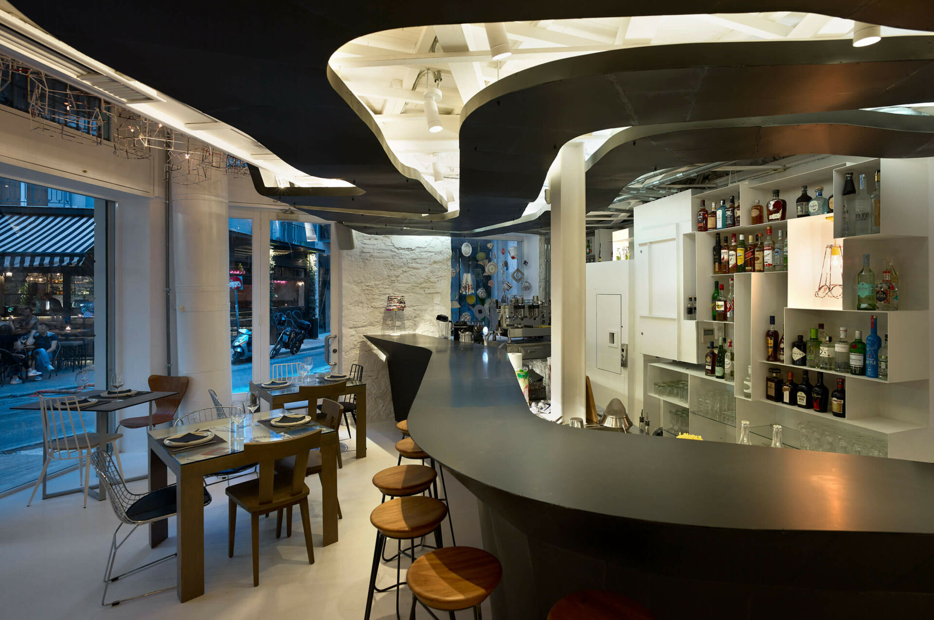 Shedia Home, Restaurant, Bar & Shop image 3